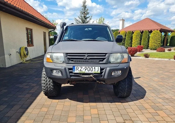 Mitsubishi Pajero cena 32500 przebieg: 147000, rok produkcji 2001 z Bukowno małe 79